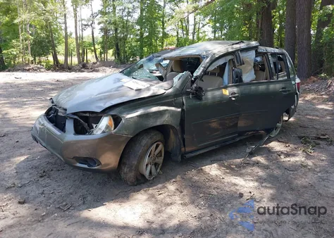 2010 Toyota Highlander Base V6 из США, поврежденный, VIN 5TDZK3EH0AS023732